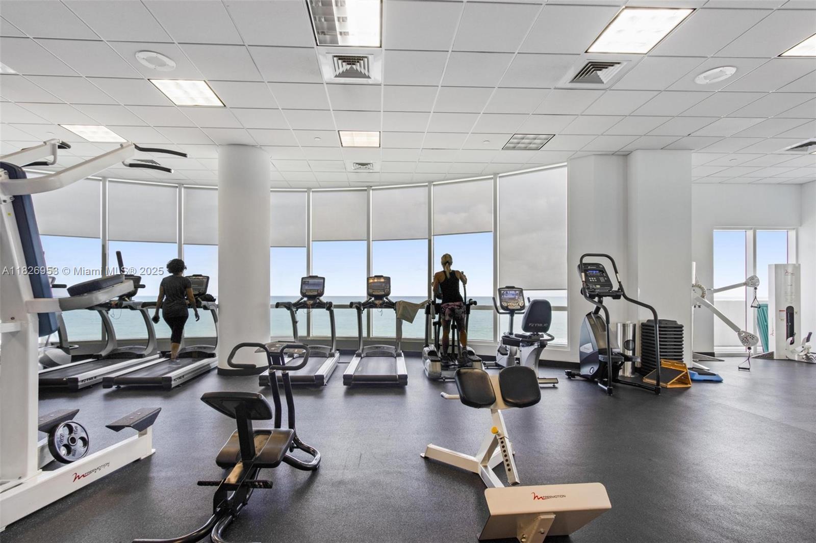 AKOYA CONDO - Residential Lease