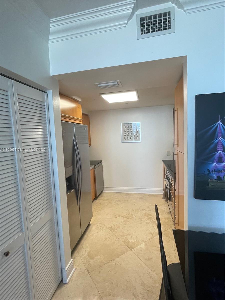 AKOYA CONDO - Residential Lease