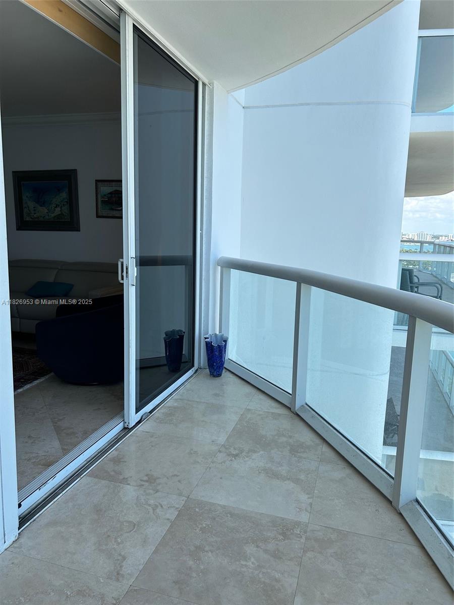 AKOYA CONDO - Residential Lease