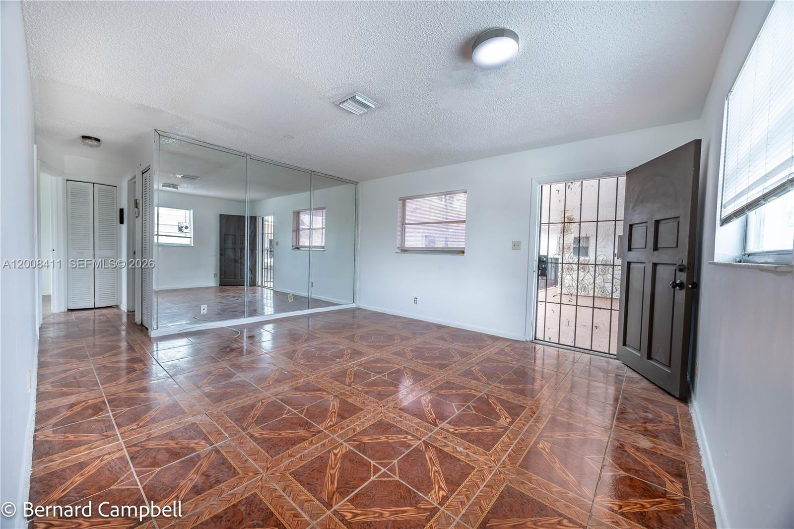PARKWAY GARDENS - Residential