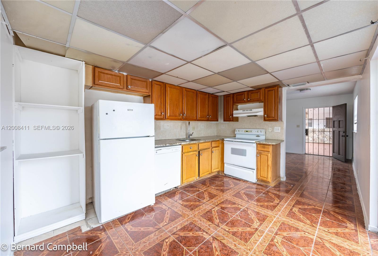 PARKWAY GARDENS - Residential