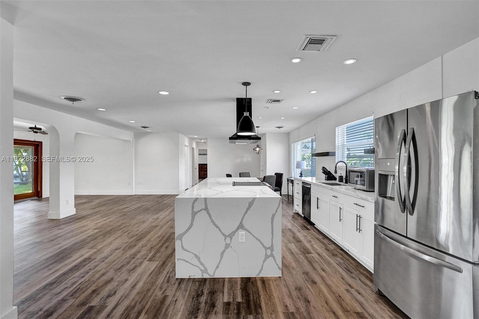 EDGEWATER ESTATES - Residential