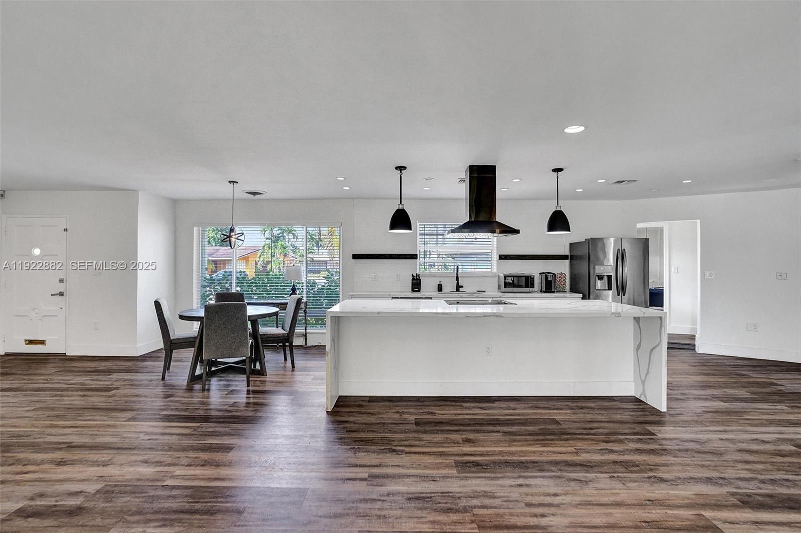 EDGEWATER ESTATES - Residential