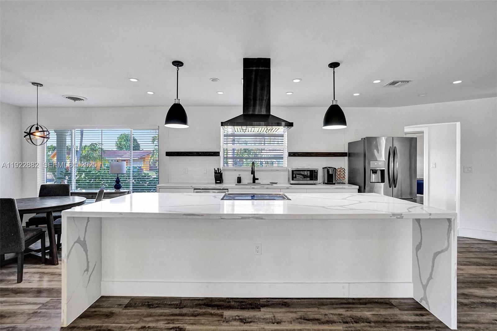 EDGEWATER ESTATES - Residential