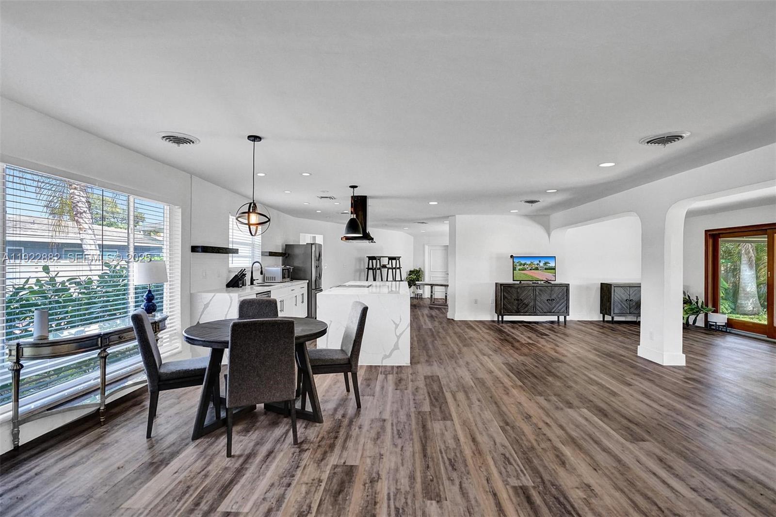 EDGEWATER ESTATES - Residential