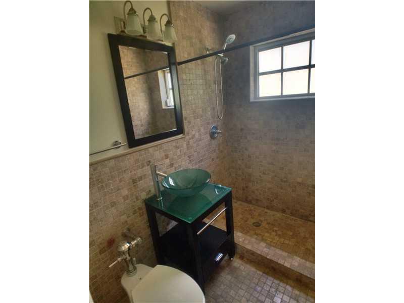 THE LORENA CONDO - Residential Lease
