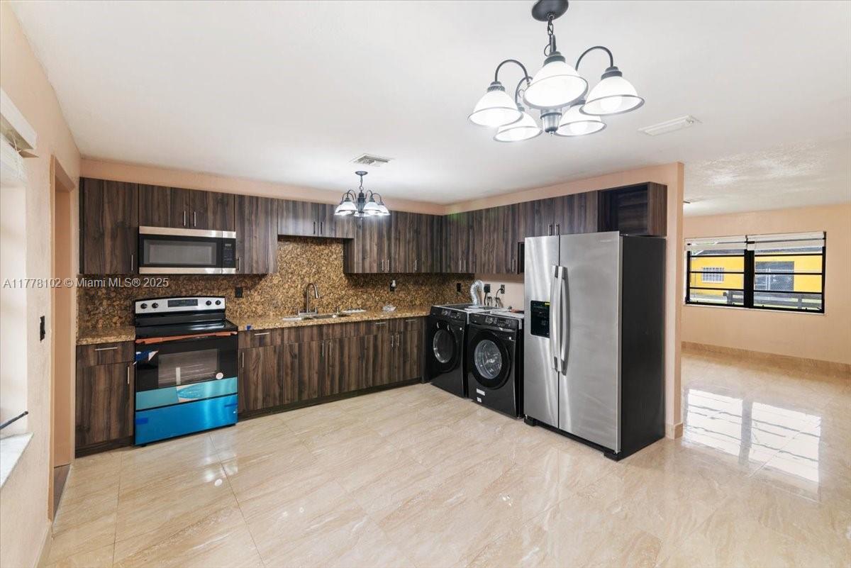 GOLDEN GLADES PARK 2ND AD - Residential