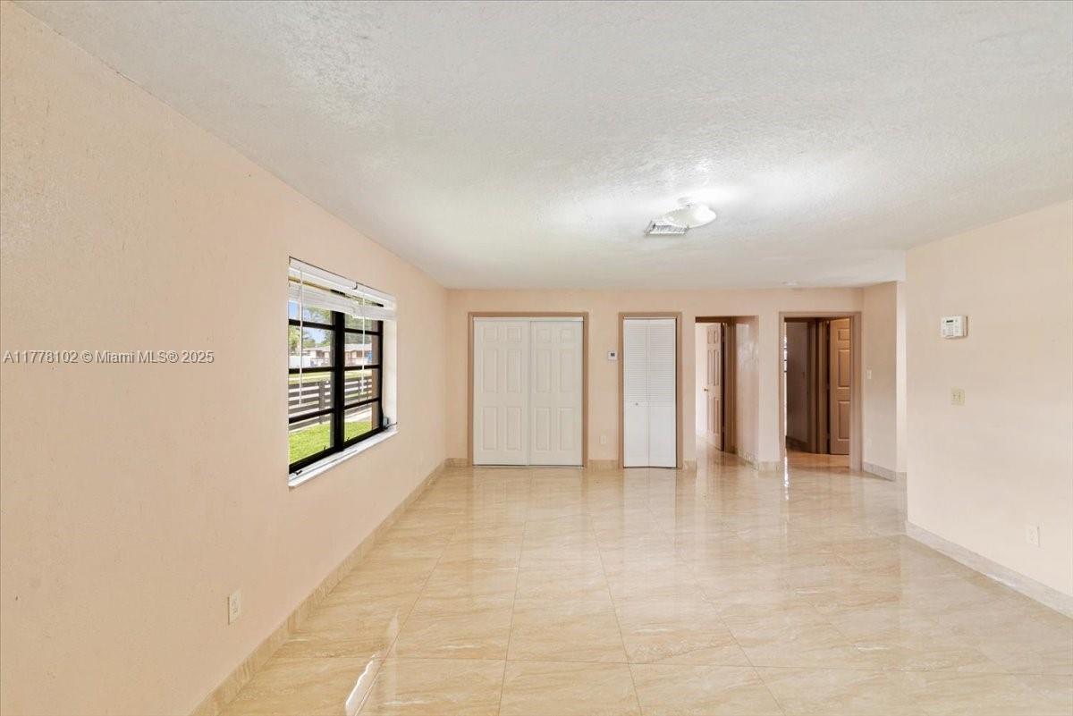 GOLDEN GLADES PARK 2ND AD - Residential