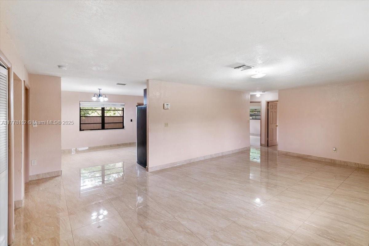 GOLDEN GLADES PARK 2ND AD - Residential