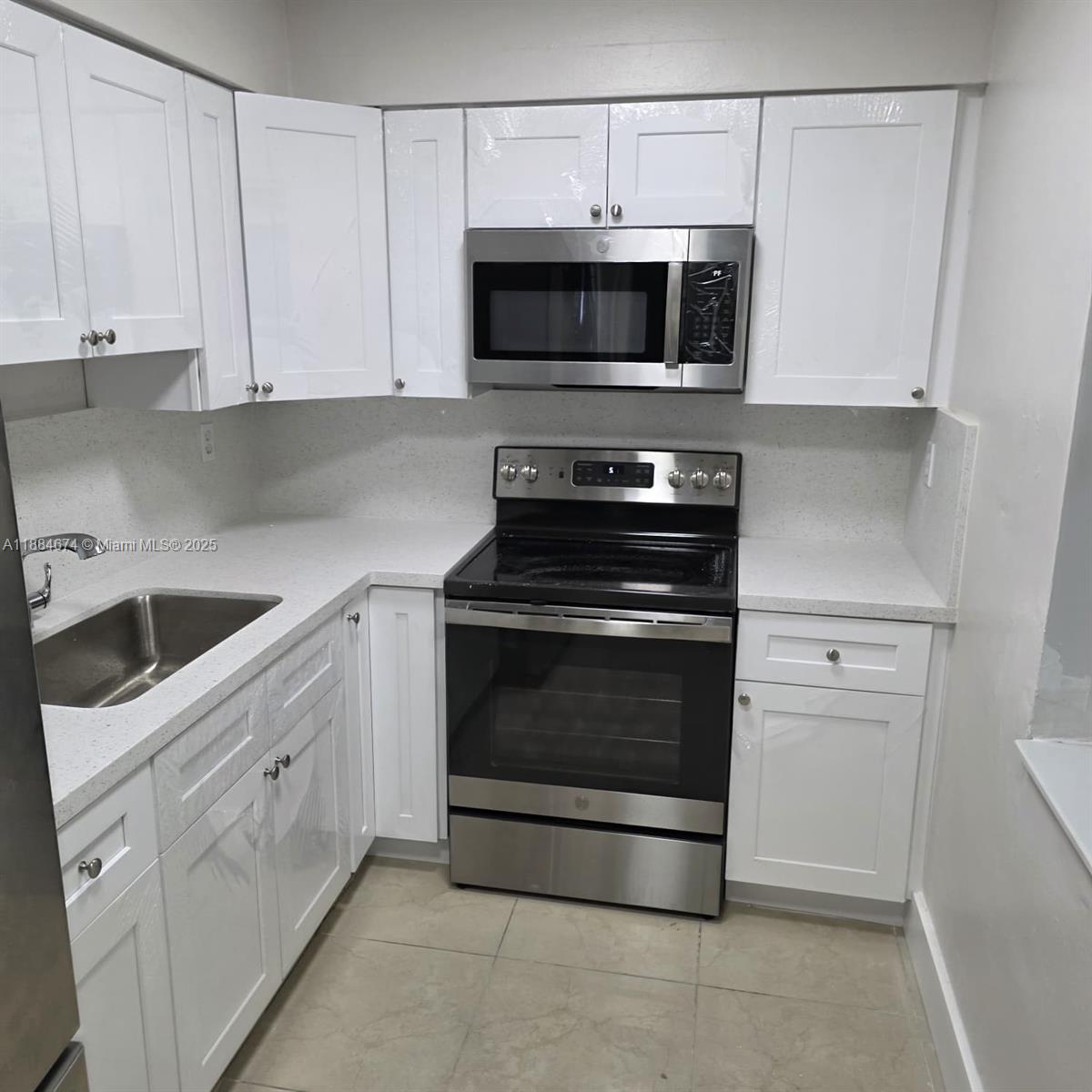 SPRINGBANK PARK - Residential Lease