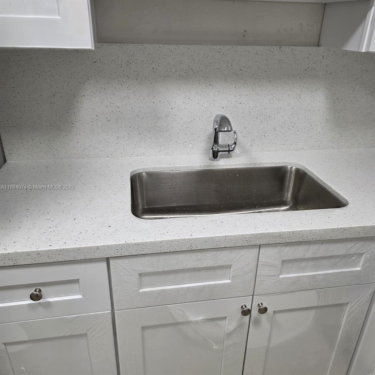 SPRINGBANK PARK - Residential Lease