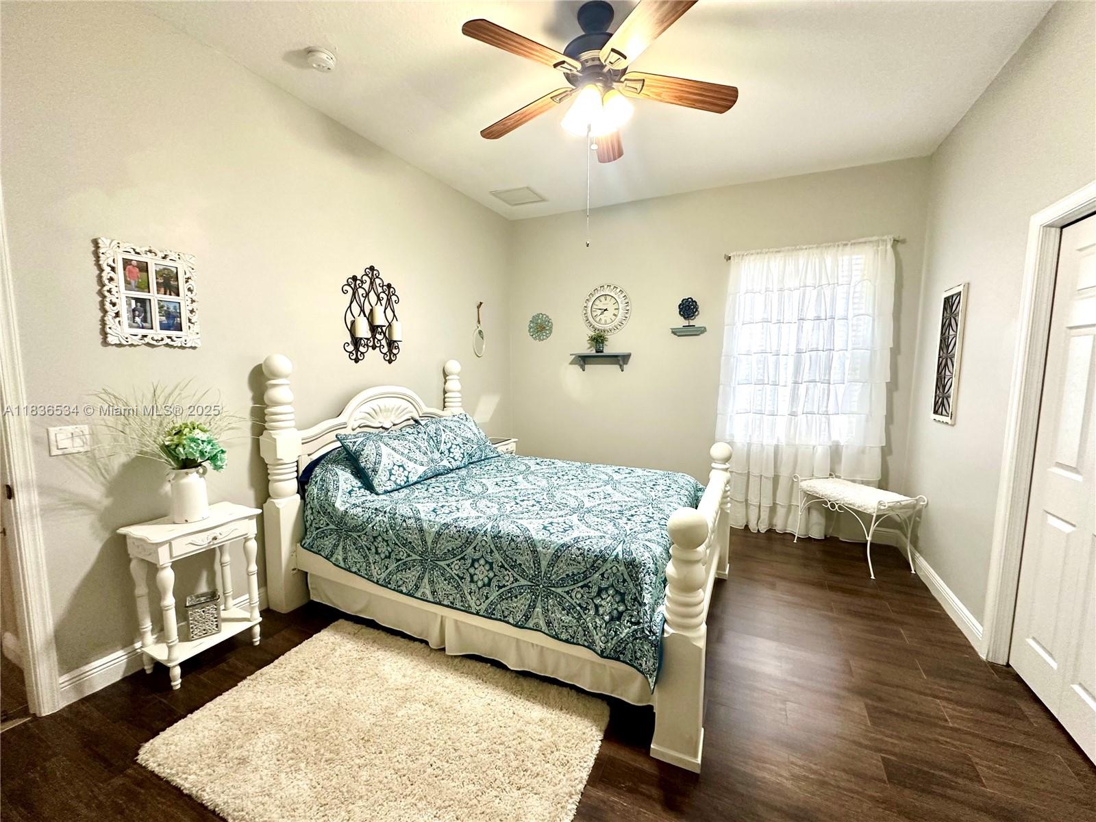 The Acreages - Residential