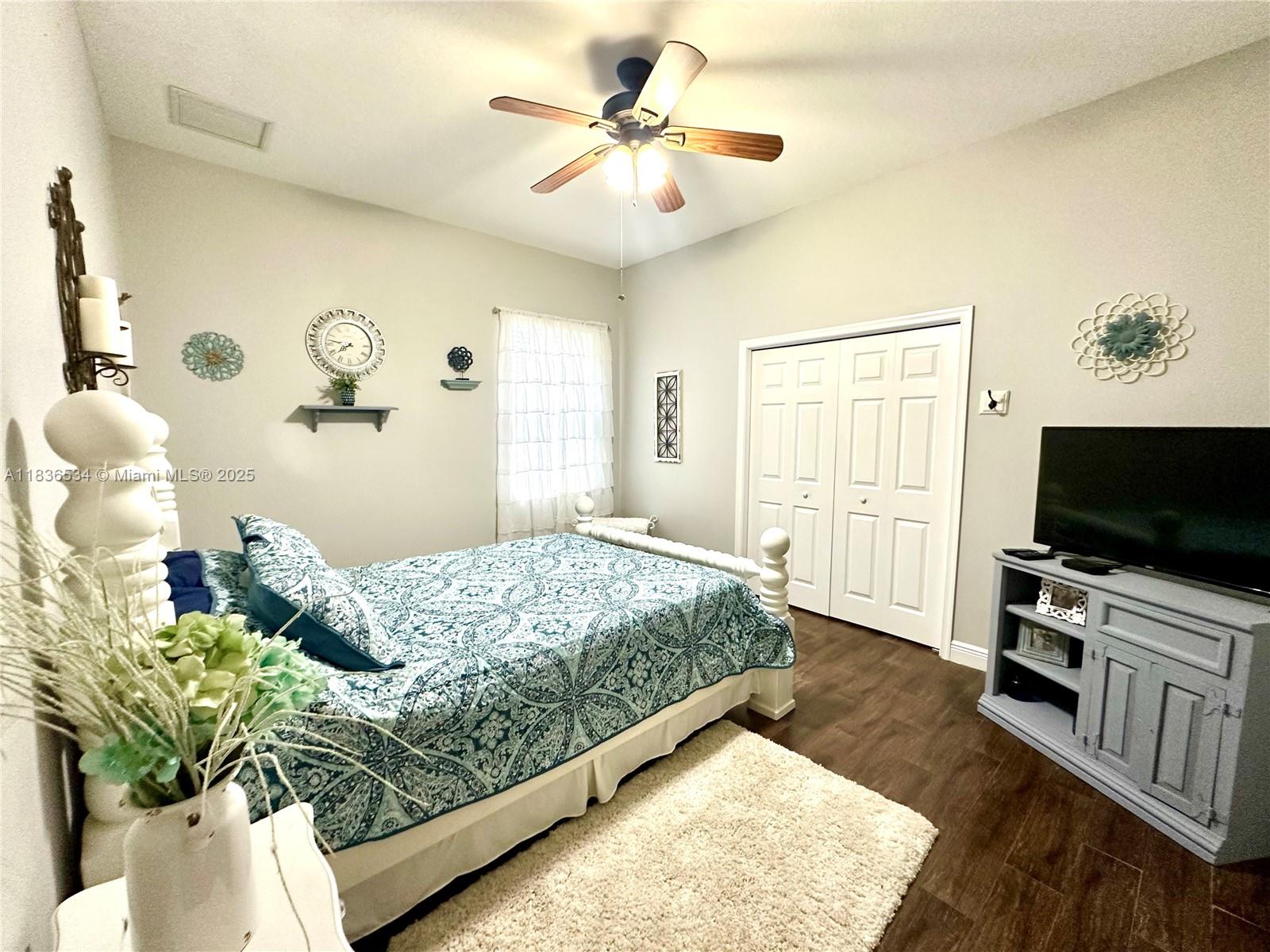 The Acreages - Residential