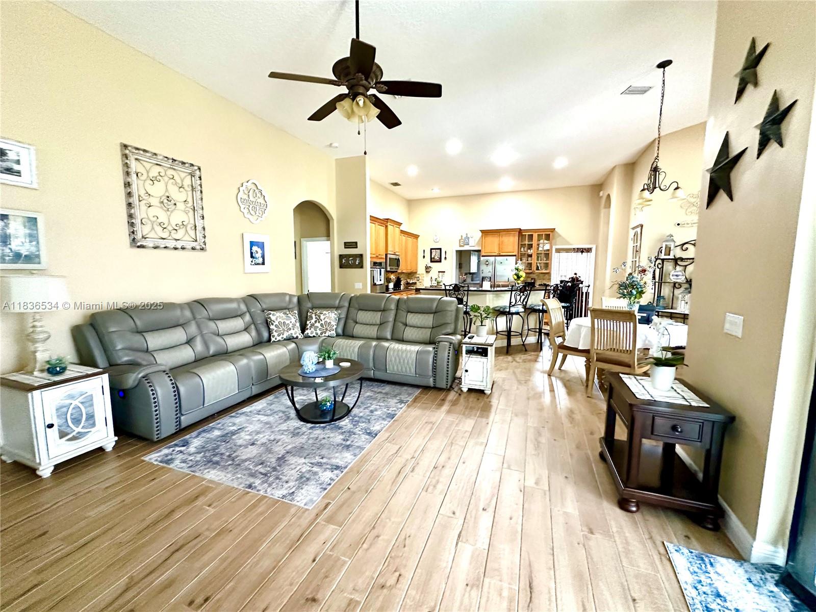 The Acreages - Residential