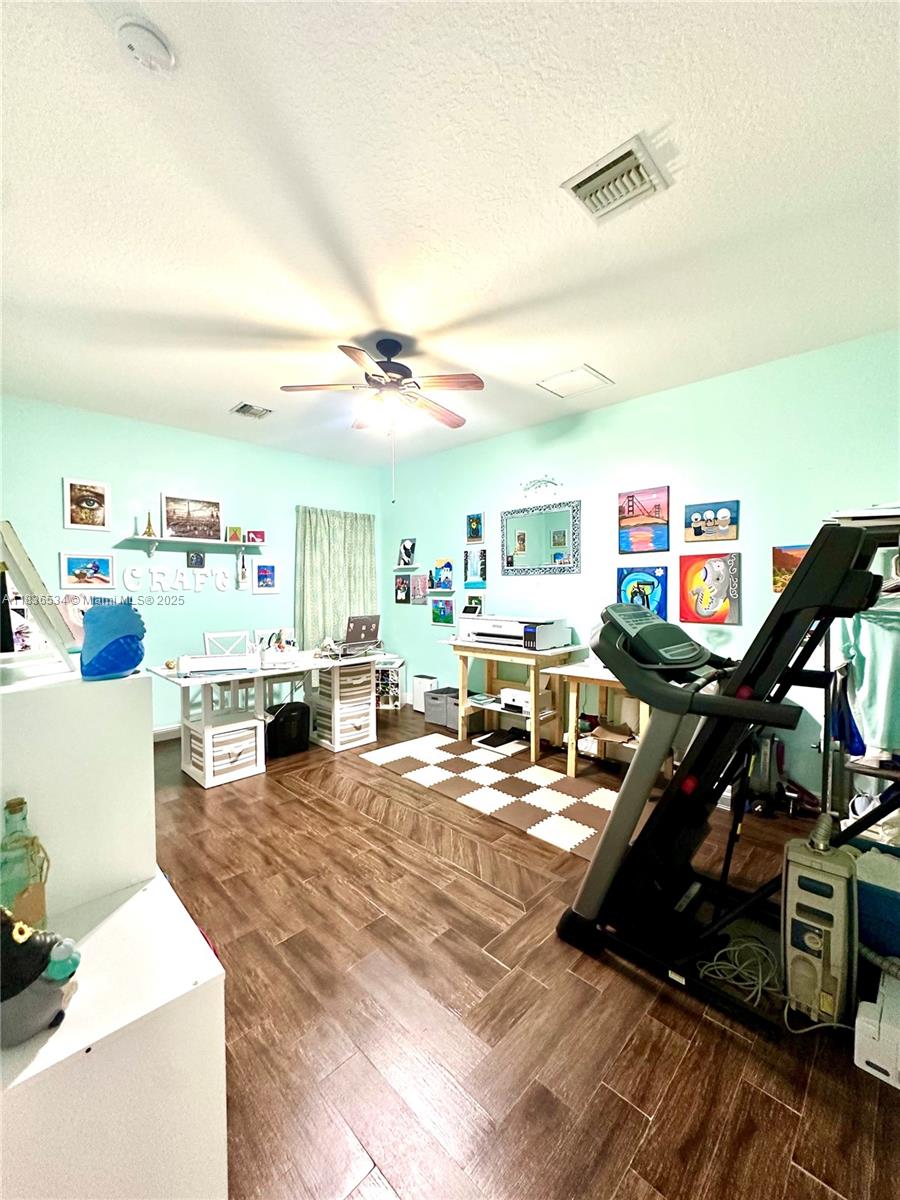 The Acreages - Residential