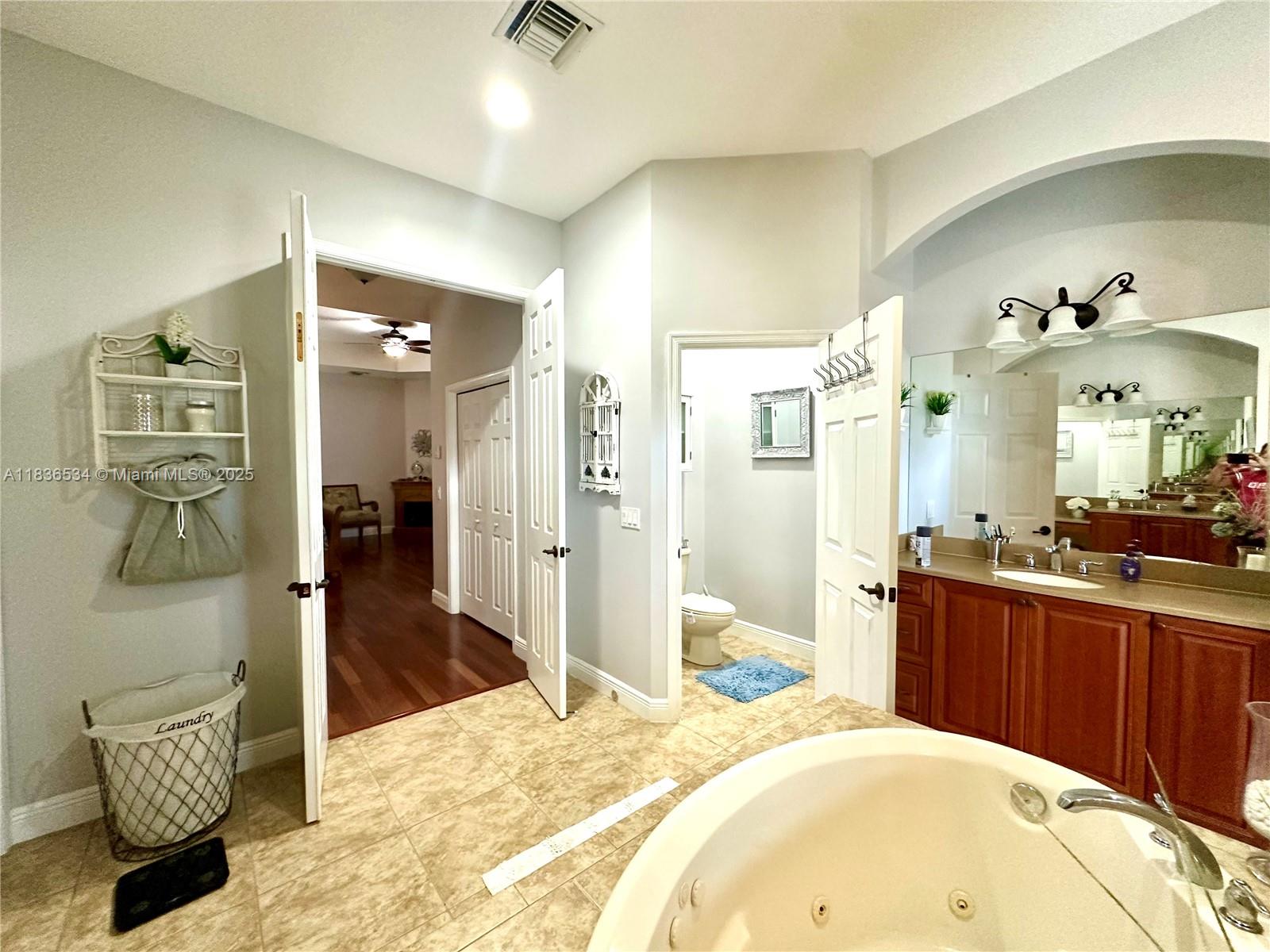 The Acreages - Residential