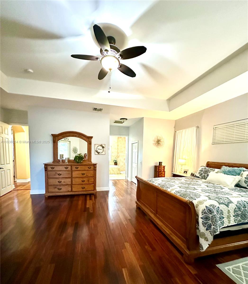 The Acreages - Residential