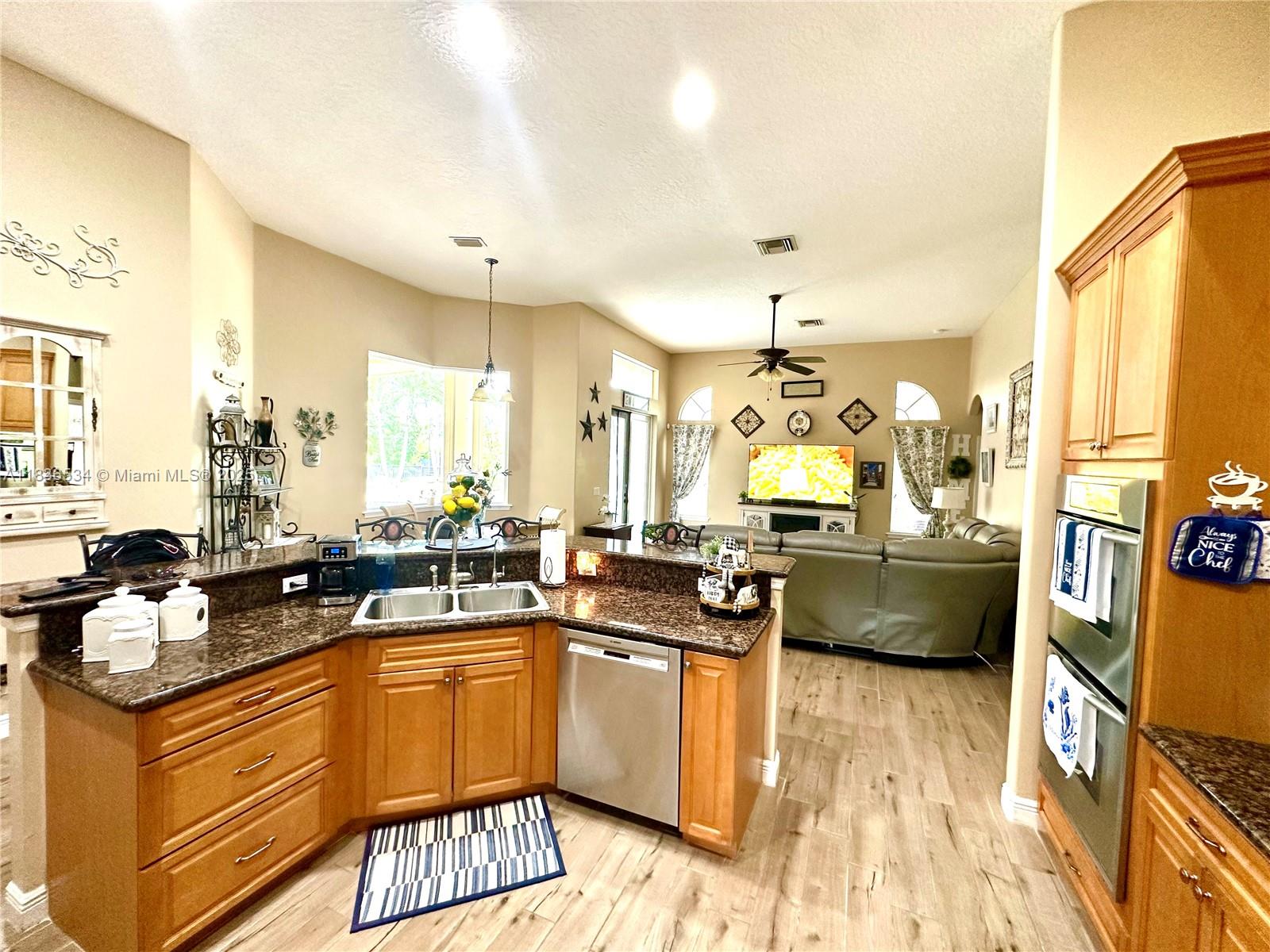 The Acreages - Residential