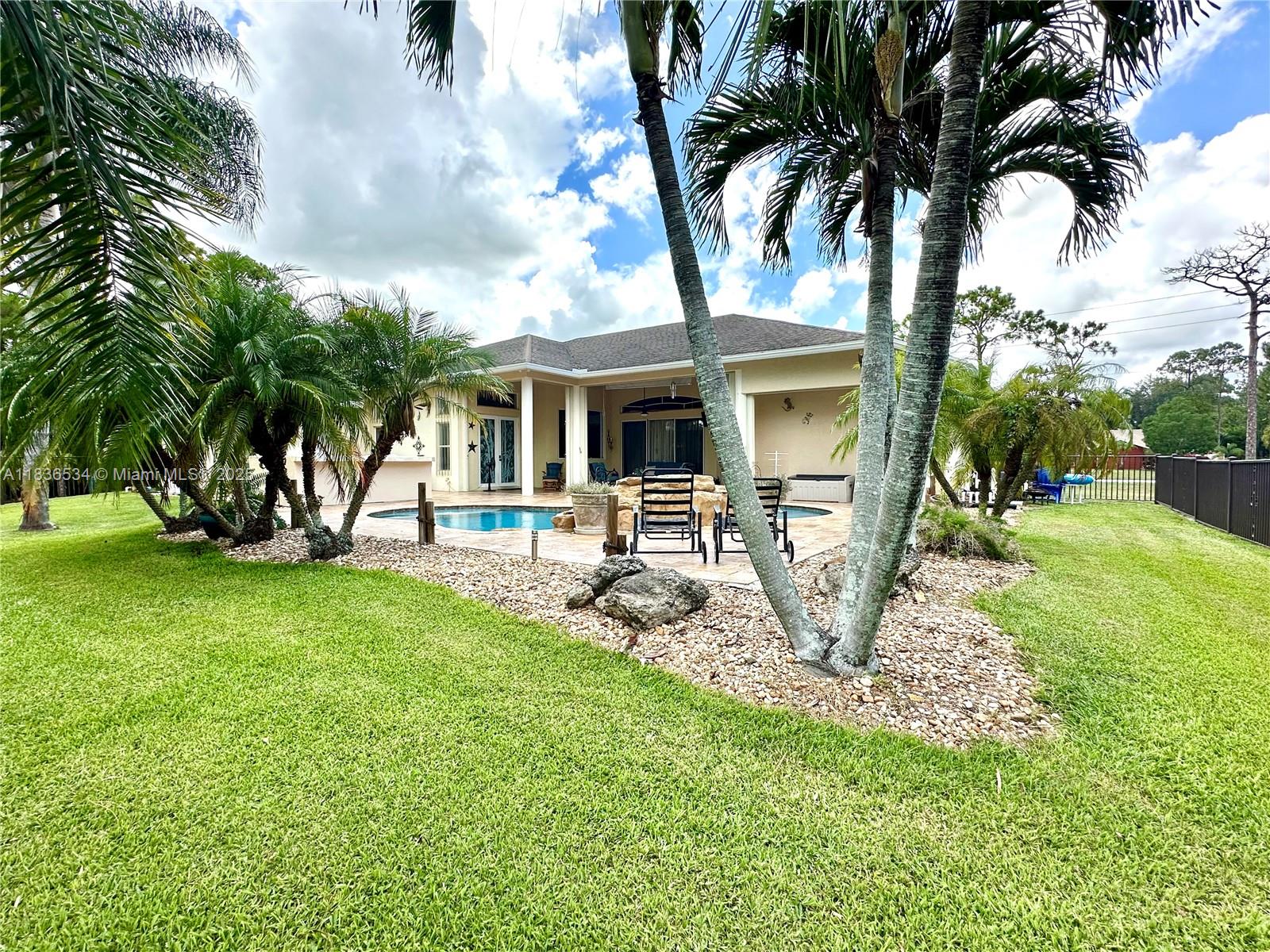 The Acreages - Residential