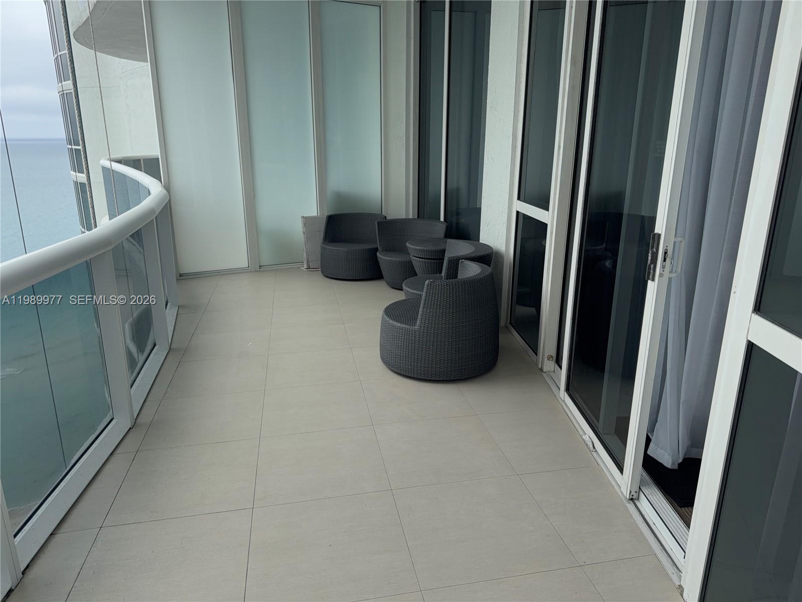 TDR TOWER III CONDO - Residential