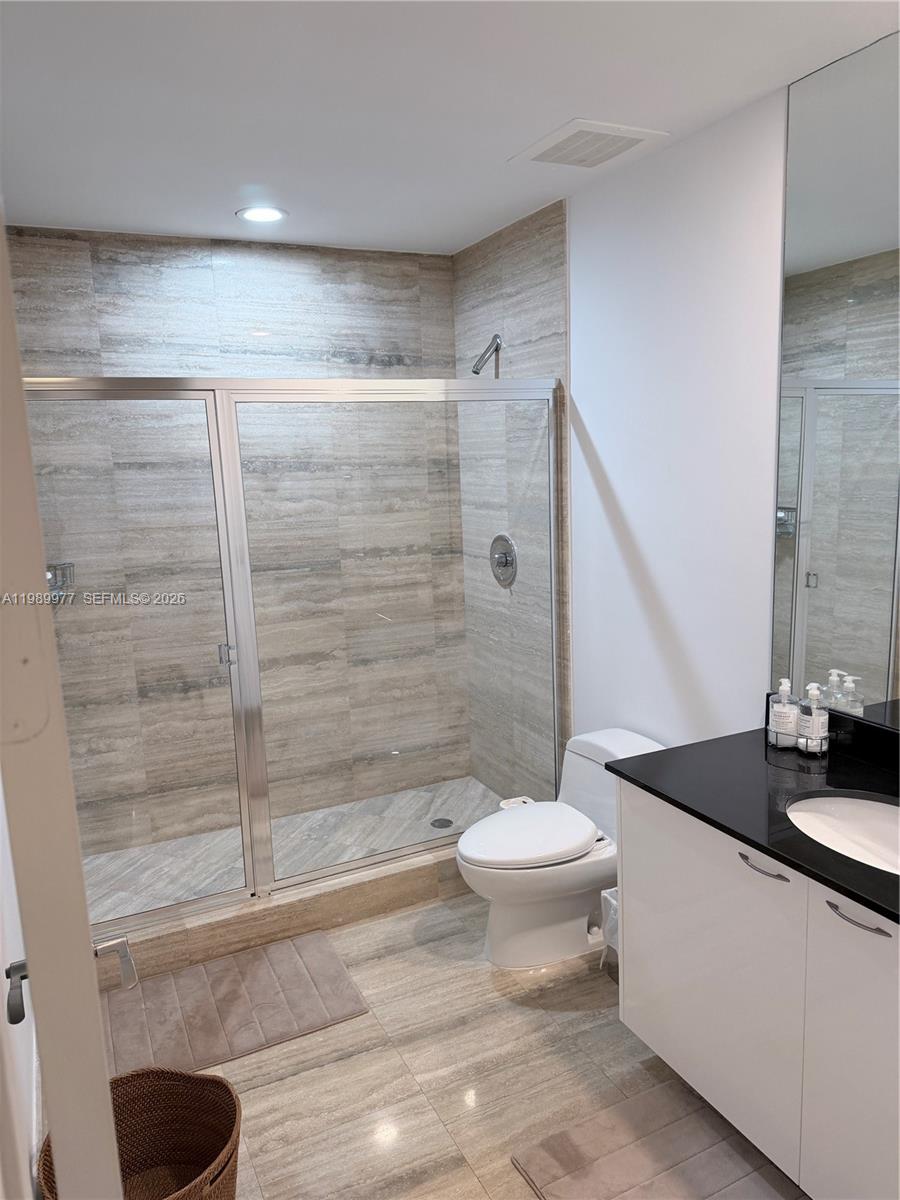 TDR TOWER III CONDO - Residential