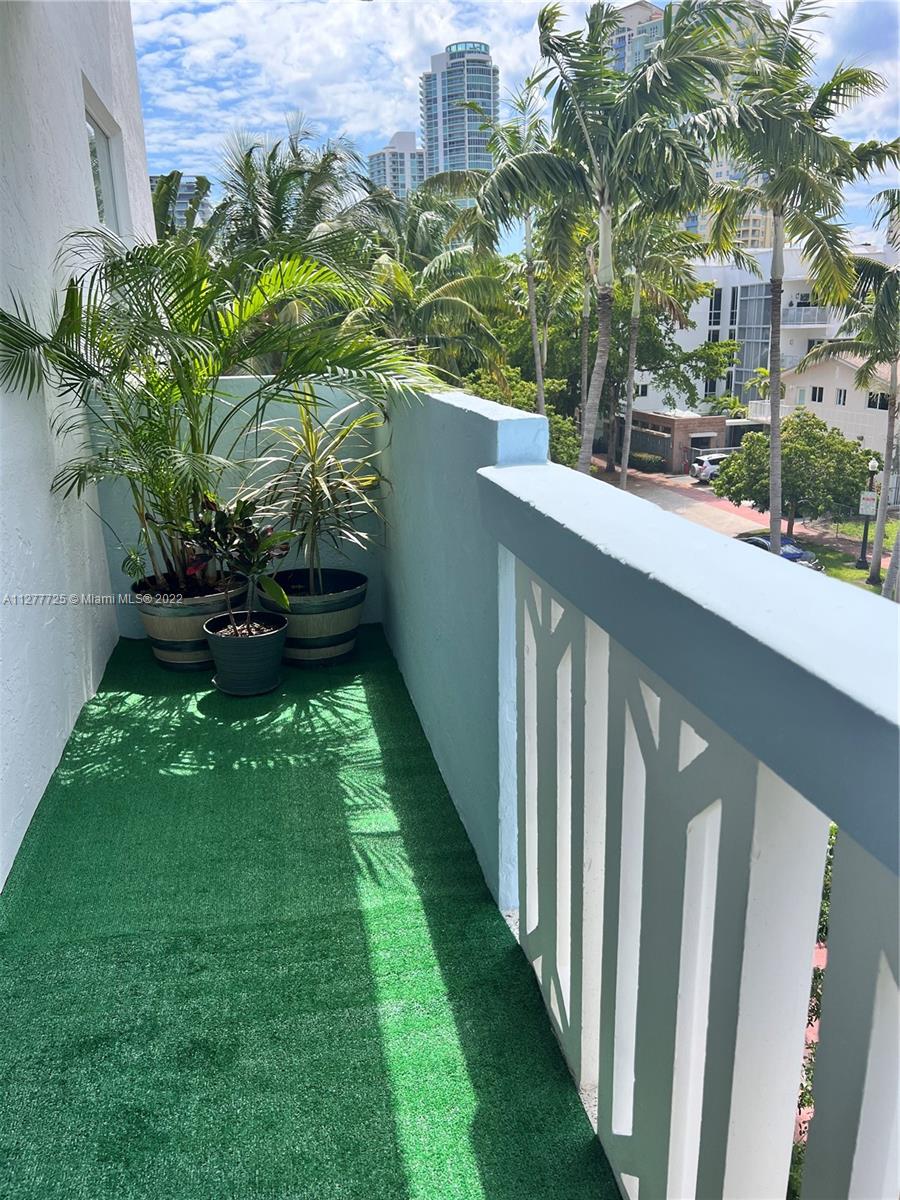 JEFFERSON MANOR CONDO - Residential Lease