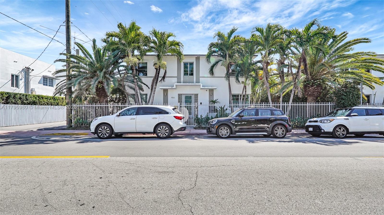 Rental Property at Address Not Disclosed, Miami Beach, Miami-Dade County, Florida - Bedrooms: 2 
Bathrooms: 2  - $3,200 MO.
