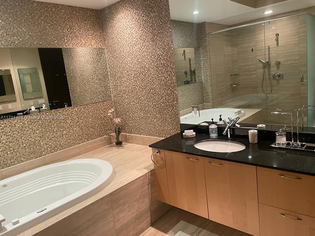 TDR TOWER III CONDO - Residential Lease