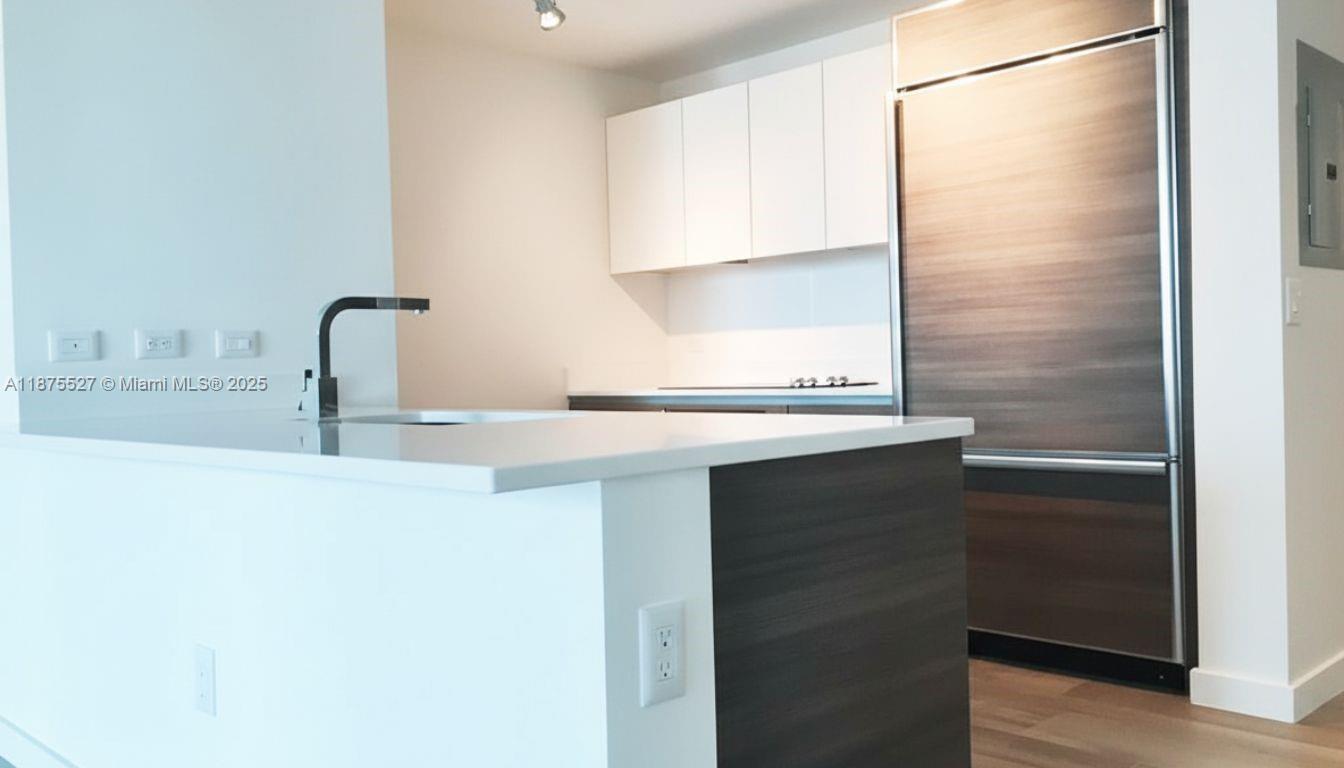 1100 S Miami Ave 2403