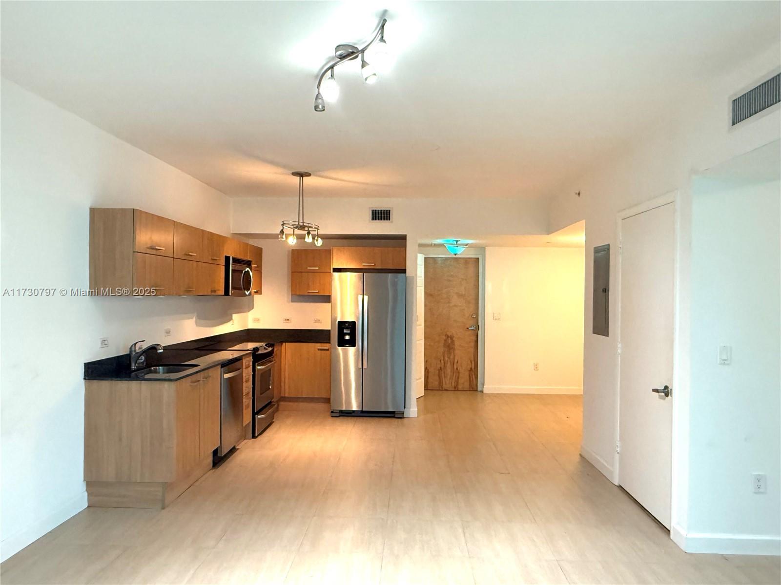 350 S Miami Ave 2710, Miami, Broward County, Florida - 1 Bedrooms  
1 Bathrooms - 