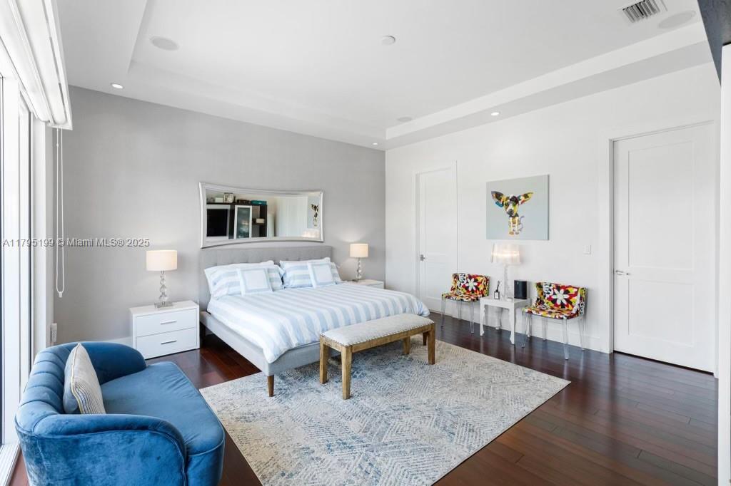 BISCAYNE KEY ESTATES - Residential Lease