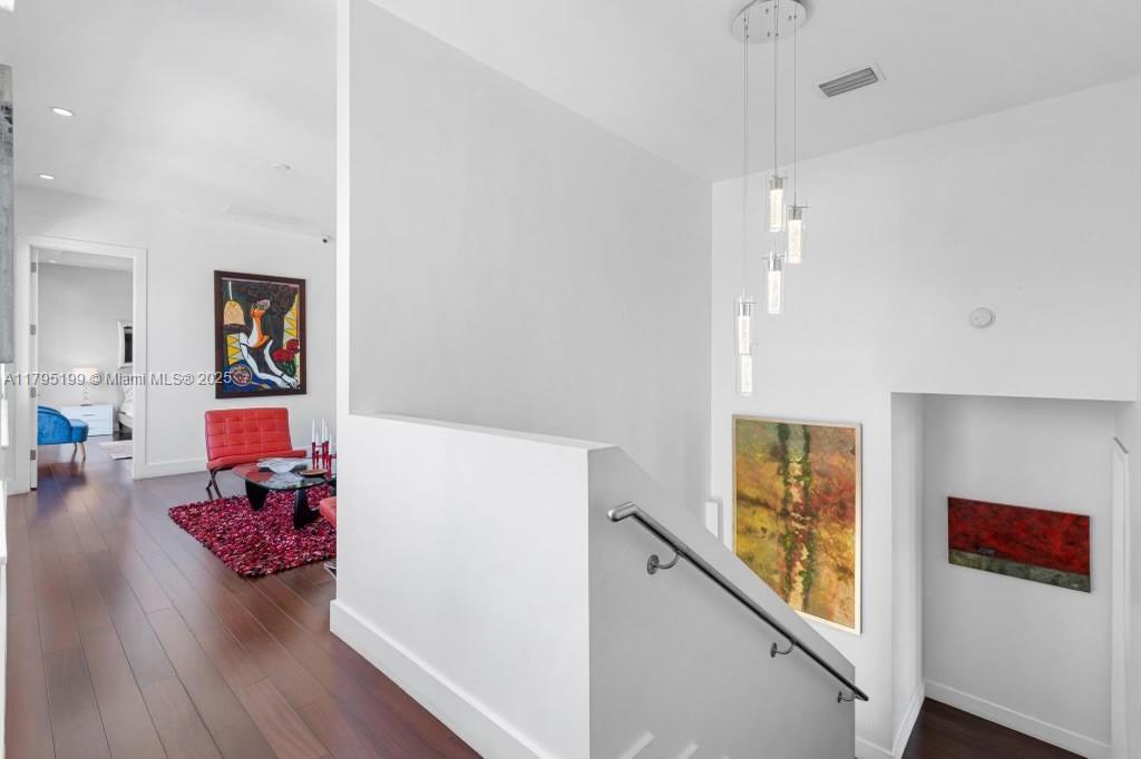 BISCAYNE KEY ESTATES - Residential Lease