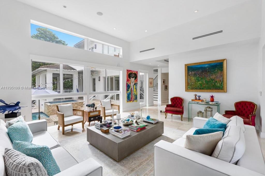 BISCAYNE KEY ESTATES - Residential Lease