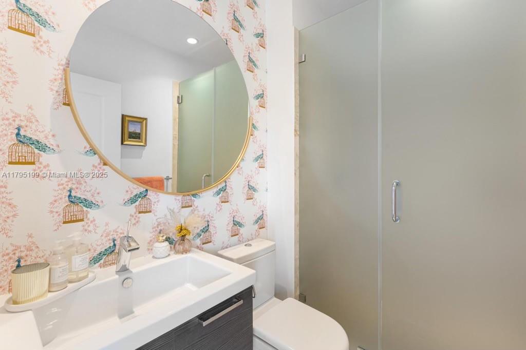 BISCAYNE KEY ESTATES - Residential Lease