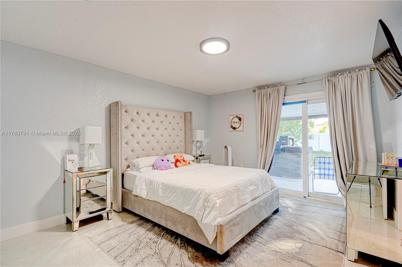 WESTFIELD AT WPB - Residential Lease