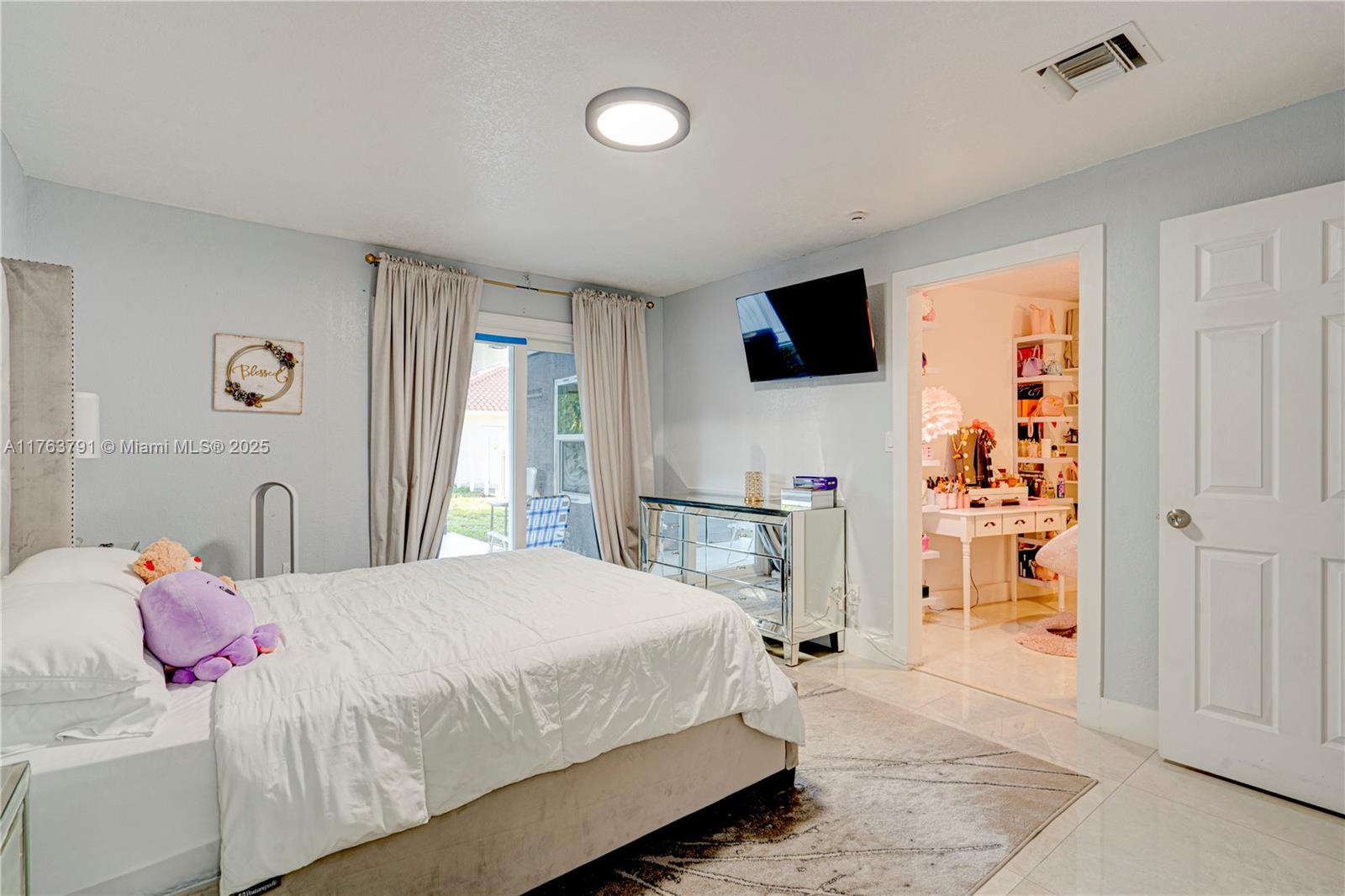 WESTFIELD AT WPB - Residential Lease