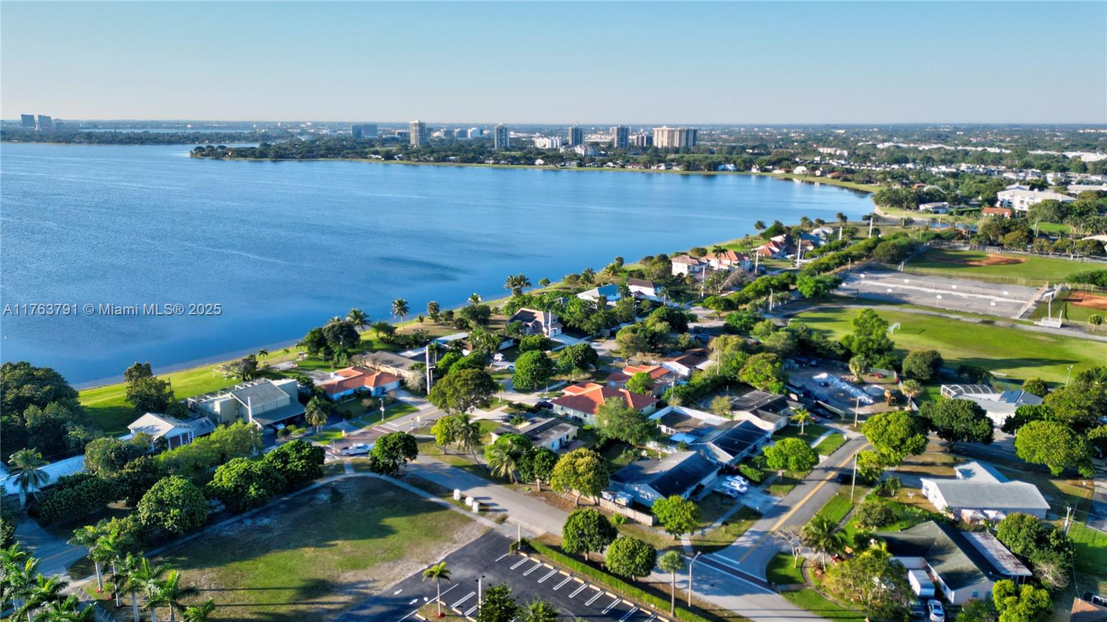 WESTFIELD AT WPB - Residential Lease