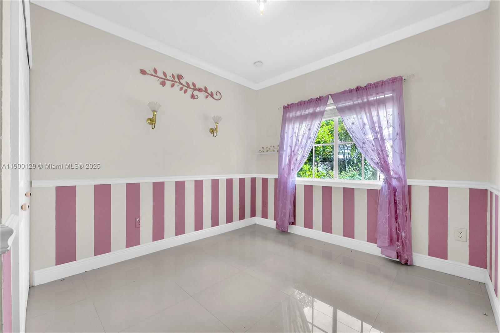 RAULS PLACE AT OASIS - Residential