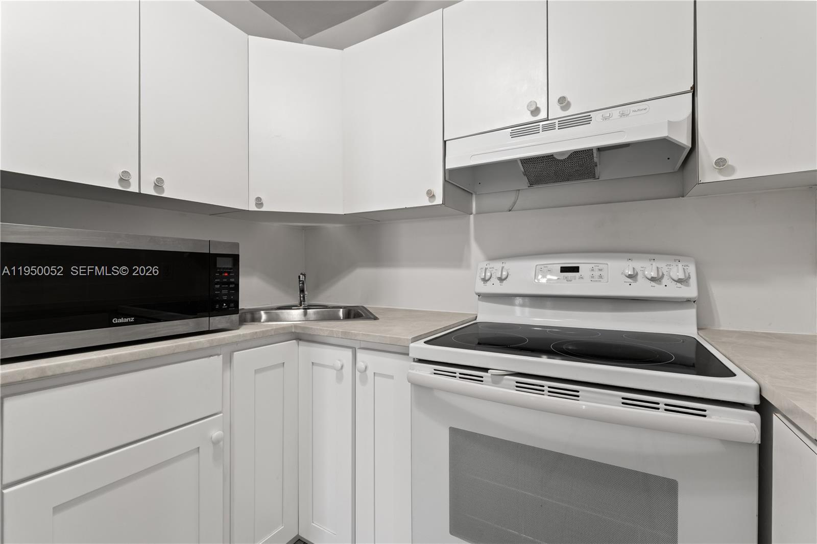 OSCEOLA GROVES - Residential Income