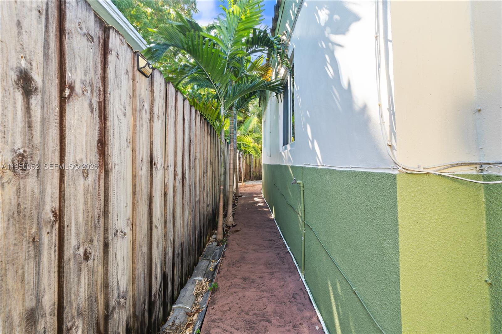 OSCEOLA GROVES - Residential Income