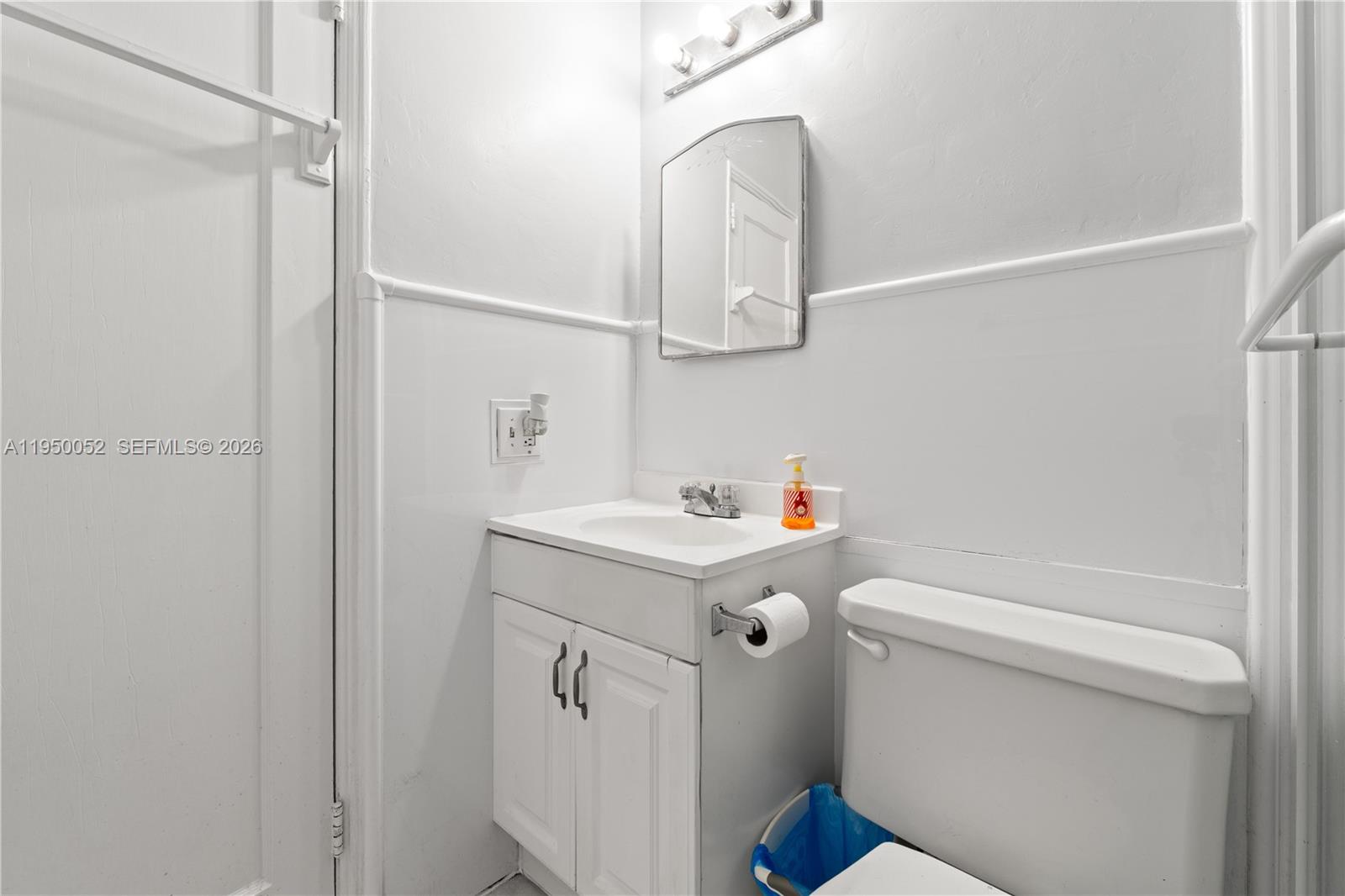 OSCEOLA GROVES - Residential Income