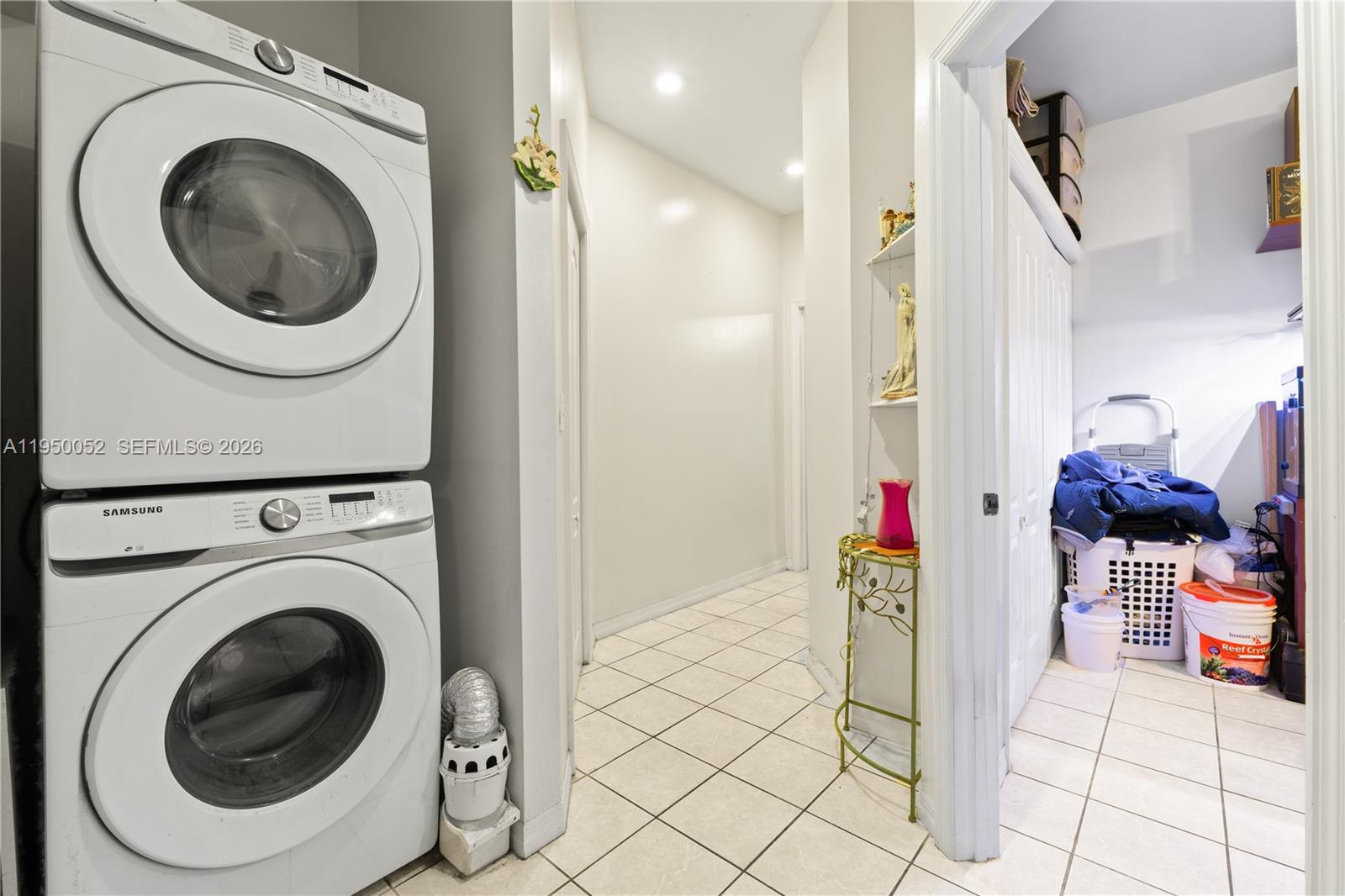 OSCEOLA GROVES - Residential Income