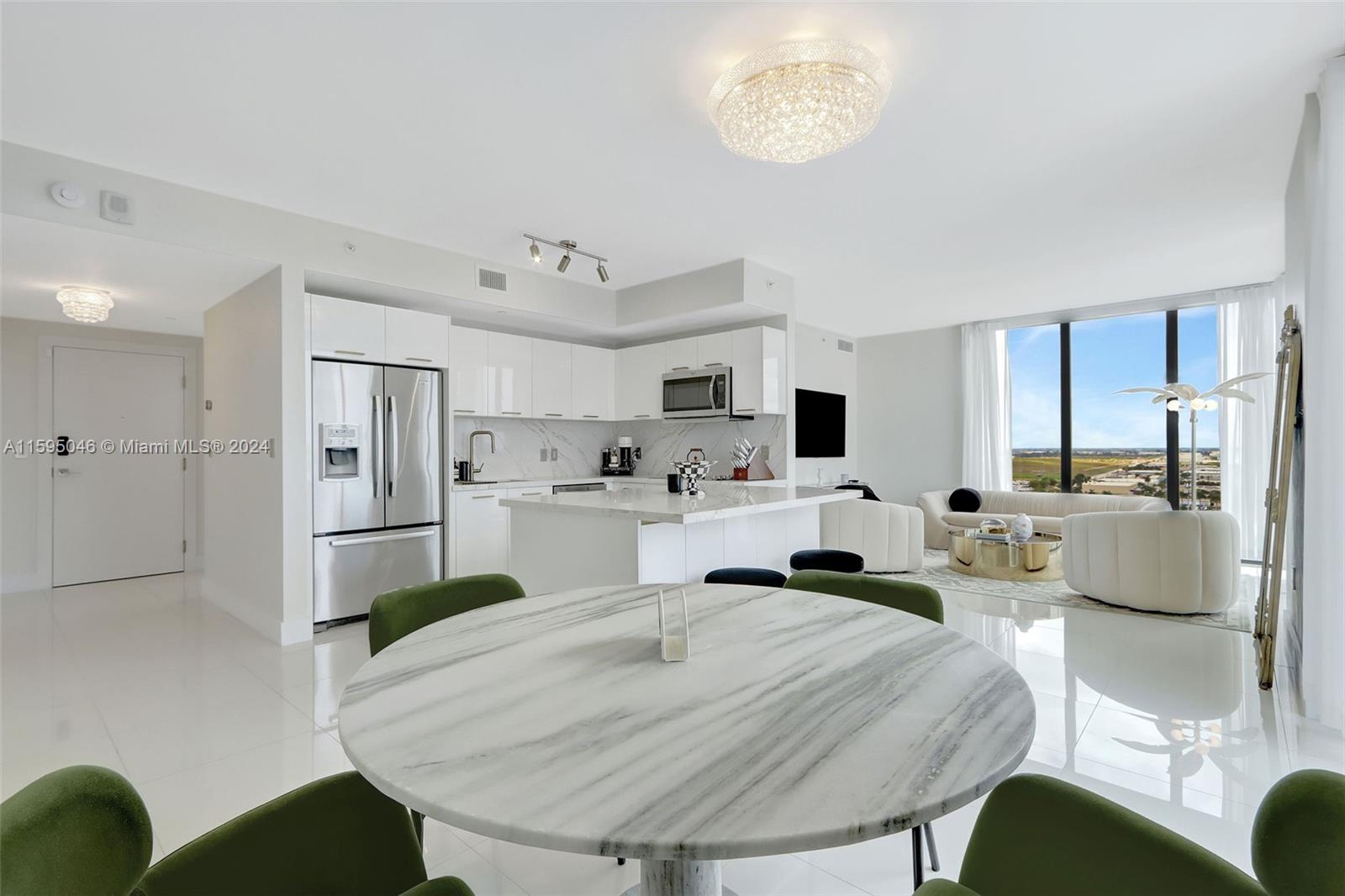 5252 PASEO CONDO - Residential