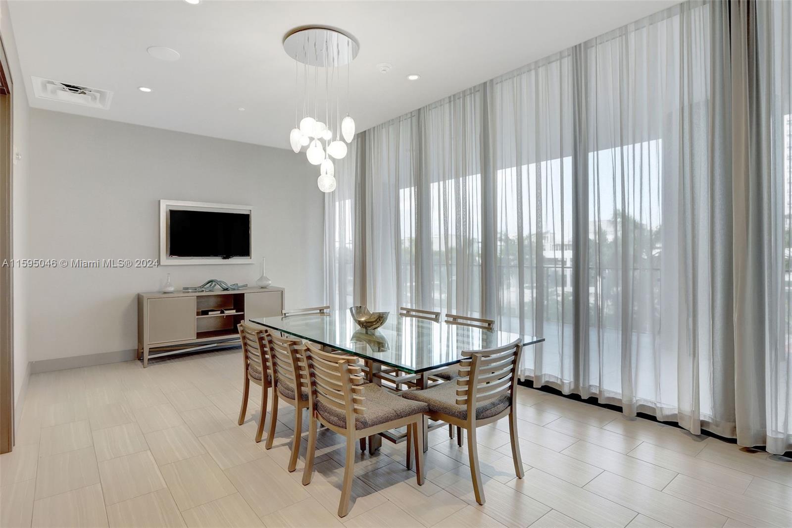 5252 PASEO CONDO - Residential