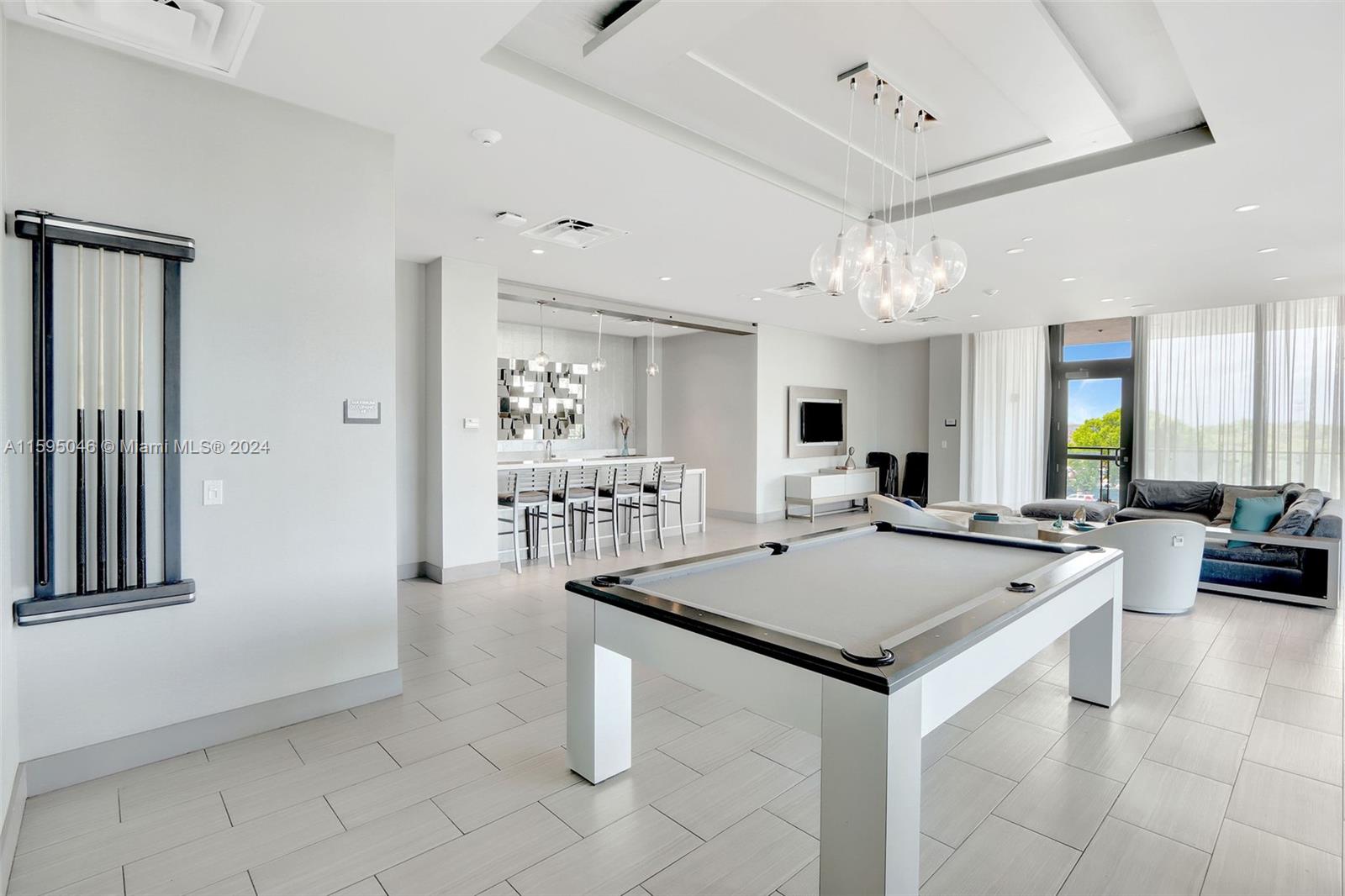 5252 PASEO CONDO - Residential