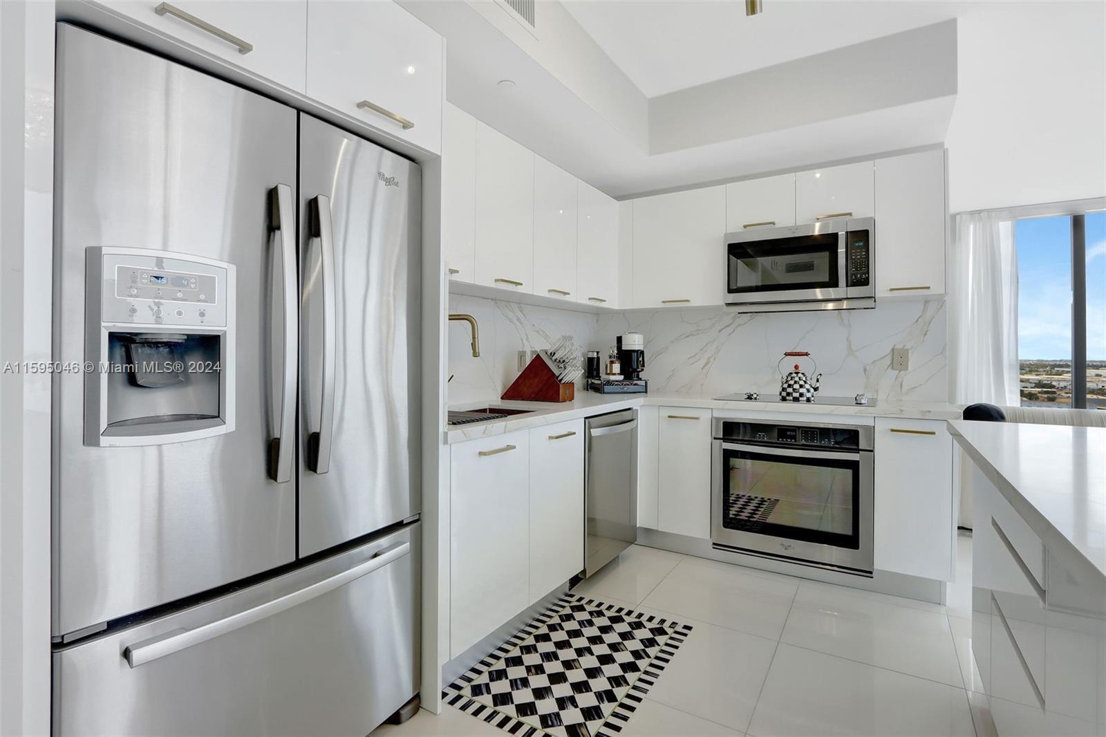 5252 PASEO CONDO - Residential