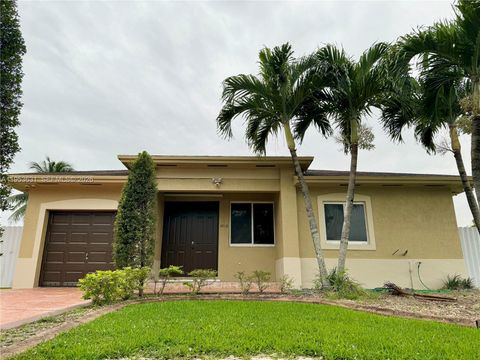 2060 NW 113th Ter Miami FL 33167