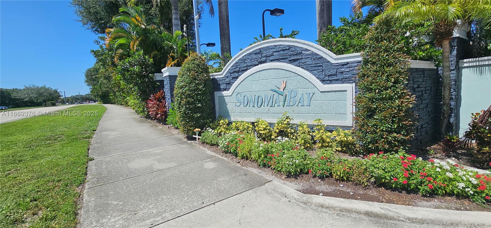 SONOMA BAY - Residential