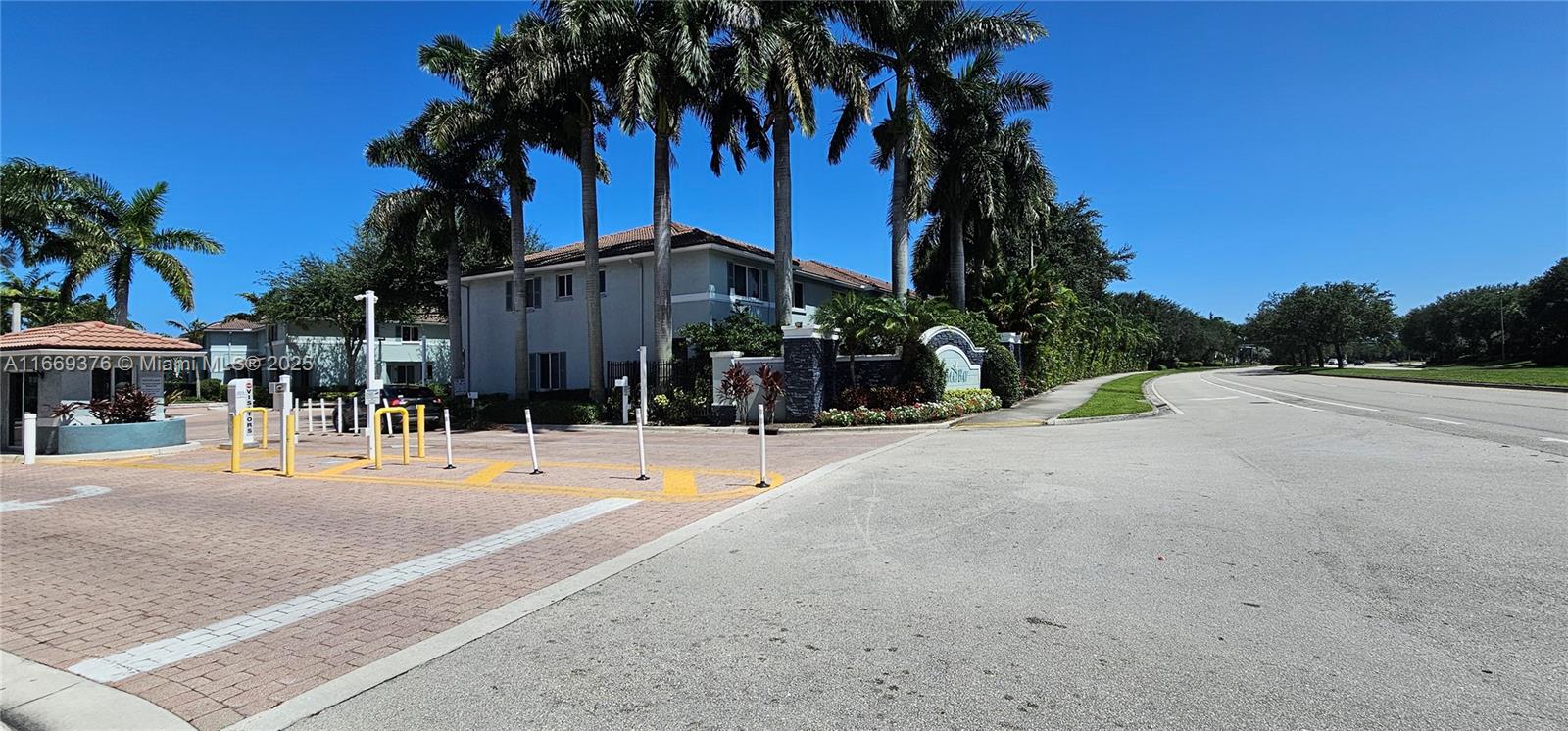 SONOMA BAY - Residential