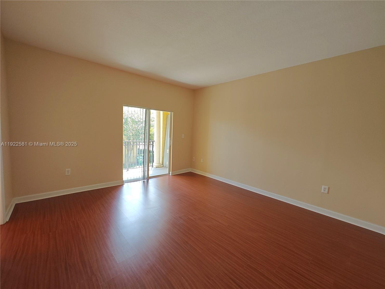 SILVER PALM HOMES - Residential Lease